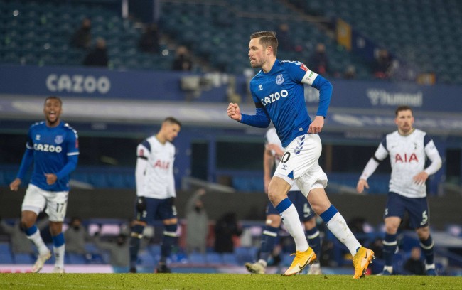 技的对决 技的对决