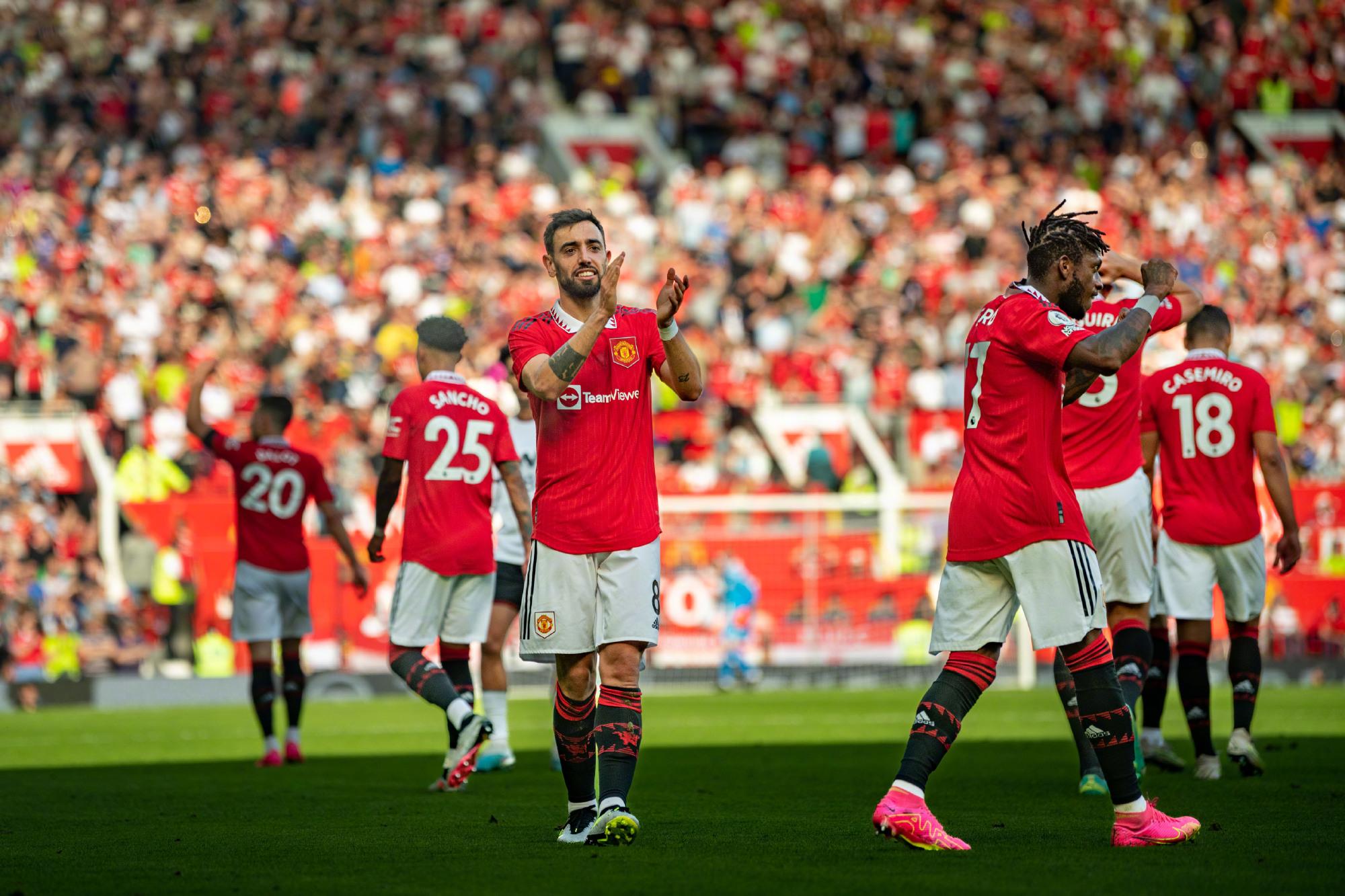 正是与中场 正是与中场